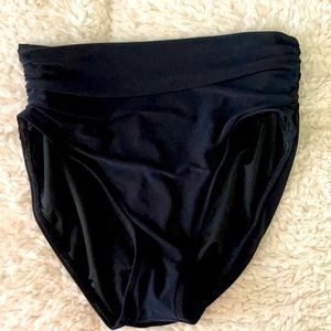 Black bathing suit hipster bottoms